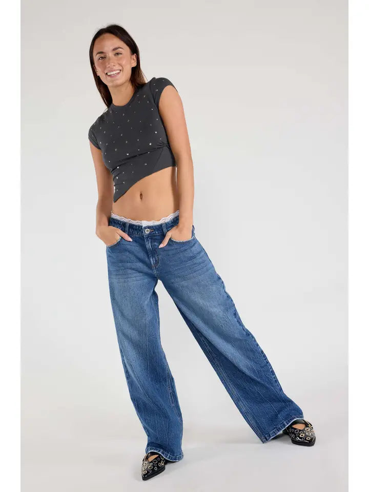 wide Jeans with waist band lace