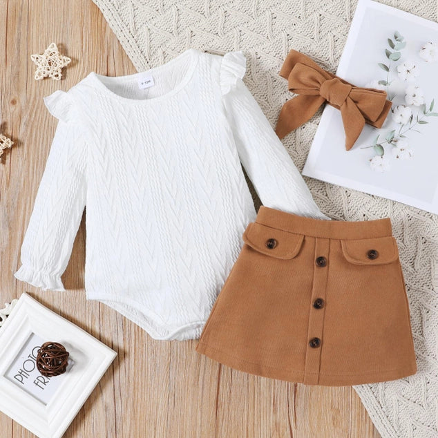 3 piece white sweater  cable knit